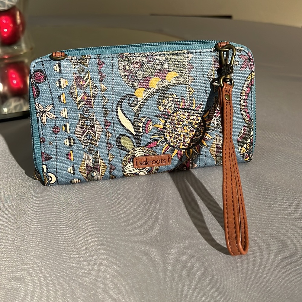 Sakroots full size wallet Owl print, Immaculate condition! - Picture 3 of 5